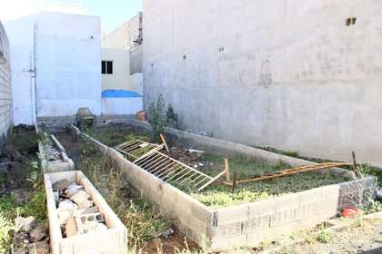 Urban plot for sale in Argana Alta, Arrecife, Lanzarote. 